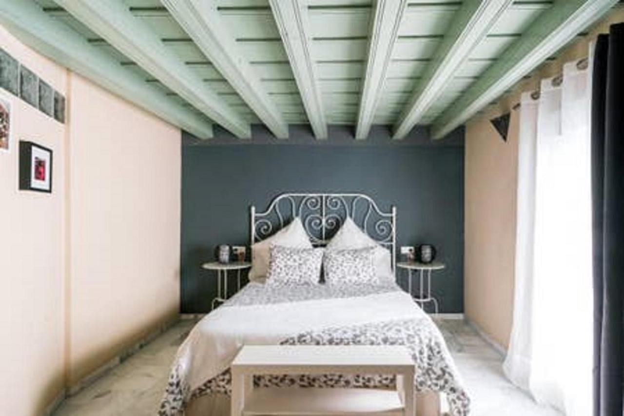 Plaza Del Altozano Apartment *